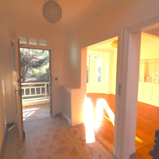  Annonces VILLEJUIF : Maison / Villa | CACHAN (94230) | 193 m2 | 836 000 &euro; 