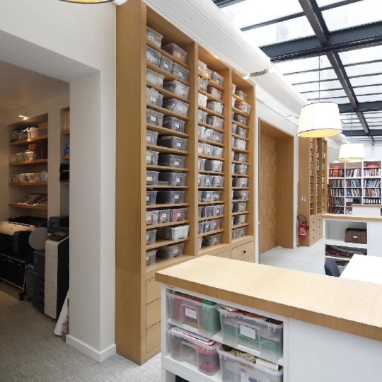  Annonces VILLEJUIF : Local / Bureau | PARIS (75011) | 153 m2 | 1 989 620 &euro; 