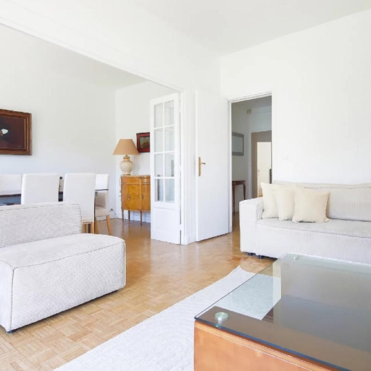  Annonces VILLEJUIF : Appartement | PARIS (75016) | 76 m2 | 1 500 000 &euro; 