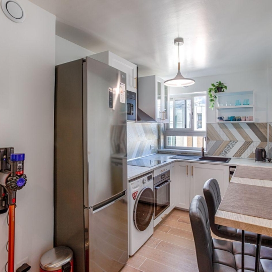  Annonces VILLEJUIF : Appartement | VANVES (92170) | 10 m2 | 725 &euro; 
