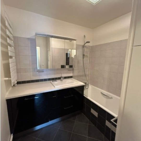  Annonces VILLEJUIF : Appartement | PARIS (75014) | 42 m2 | 1 588 &euro; 