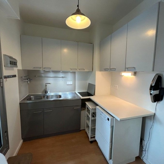  Annonces VILLEJUIF : Appartement | PARIS (75014) | 42 m2 | 1 588 &euro; 