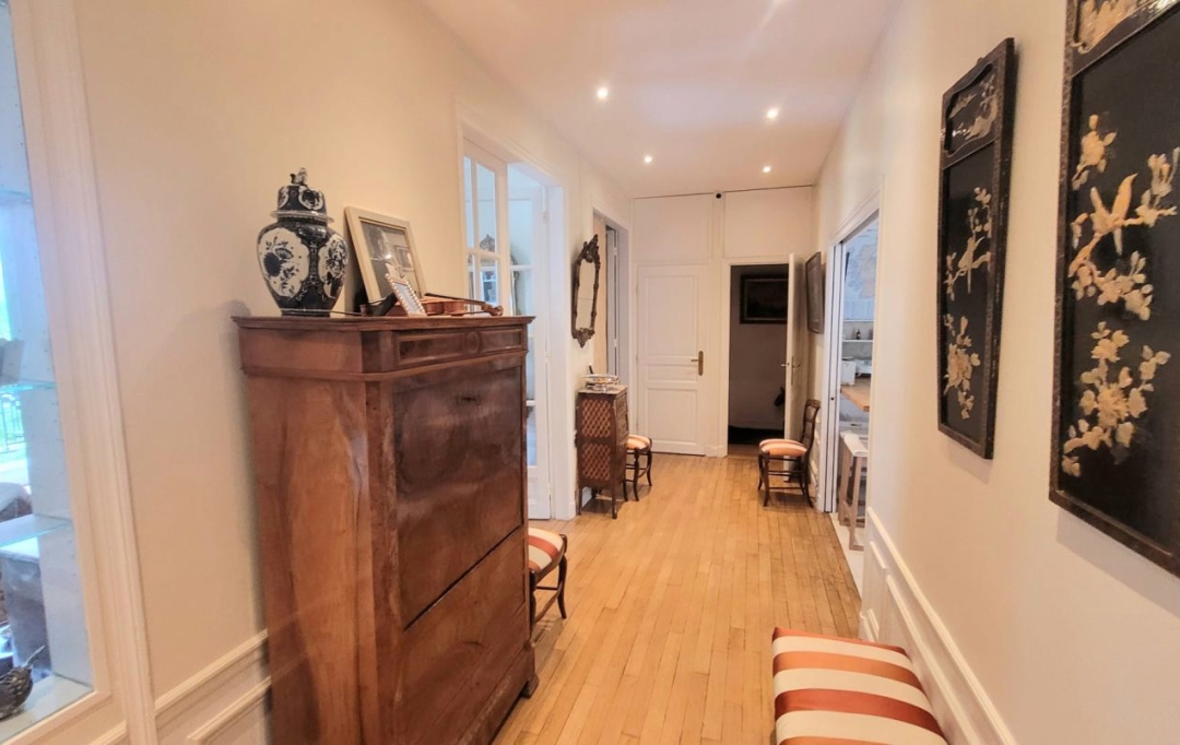 Annonces VILLEJUIF : Apartment | PARIS (75016) | 116 m2 | 1 200 000 &euro; 