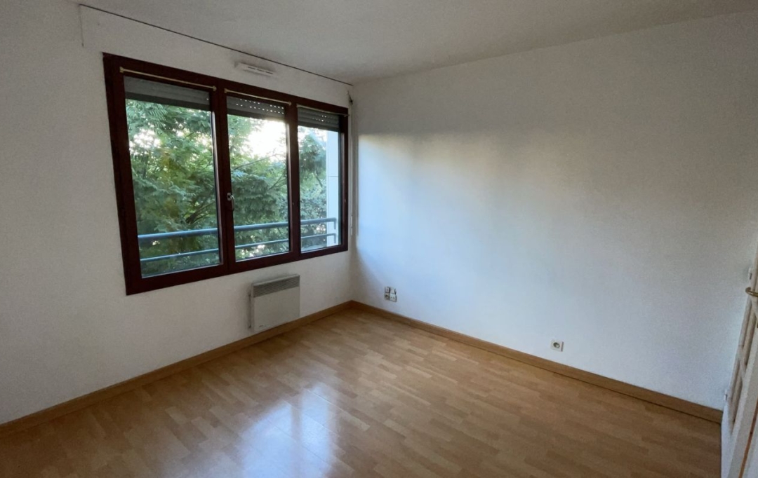 Annonces VILLEJUIF : Apartment | CHARENTON-LE-PONT (94220) | 20 m2 | 750 &euro; 
