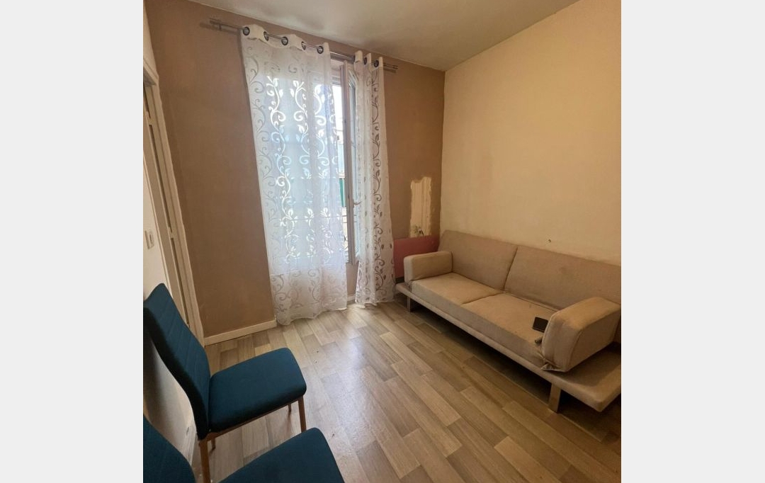 Annonces VILLEJUIF : Apartment | CHARENTON-LE-PONT (94220) | 24 m2 | 181 000 &euro; 