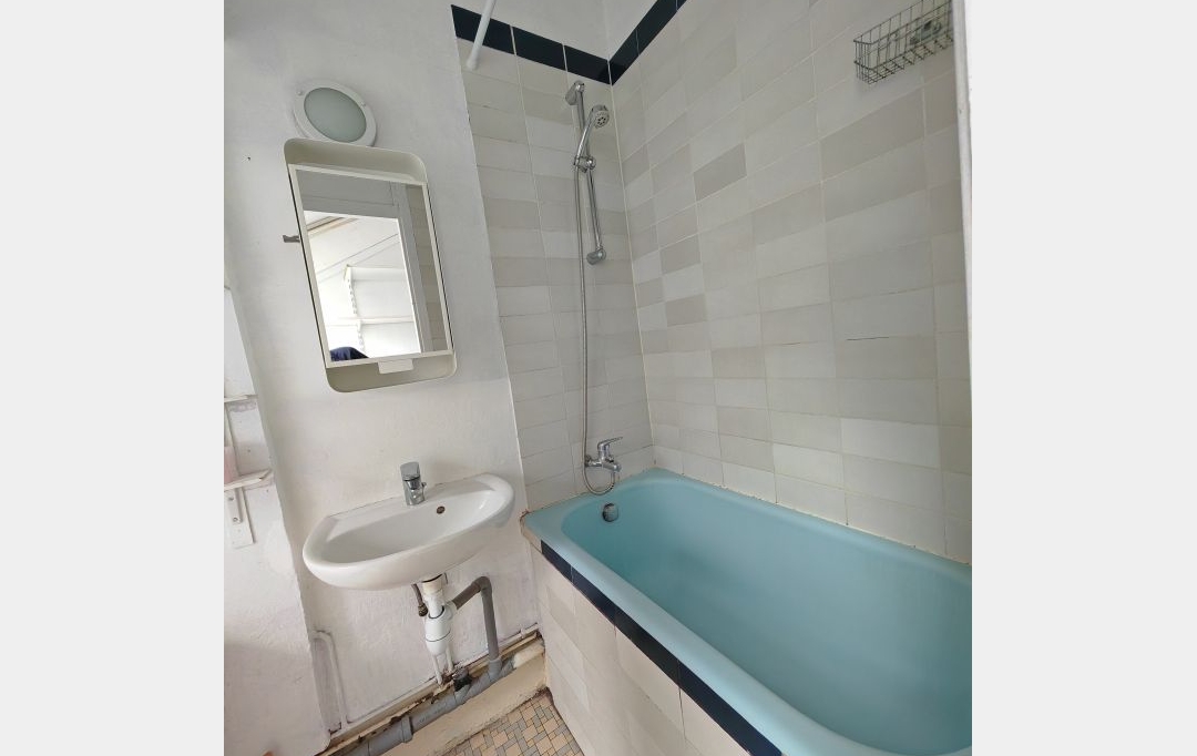 Annonces VILLEJUIF : Appartement | PARIS (75015) | 25 m2 | 250 000 &euro; 