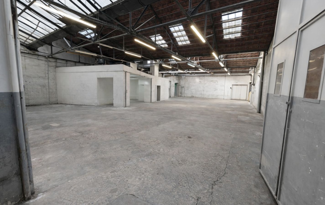 Annonces VILLEJUIF : Immeuble | MAISONS-ALFORT (94700) | 500 m2 | 1 700 000 &euro; 