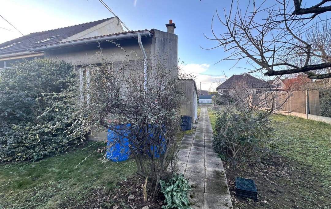 Annonces VILLEJUIF : House | NOISEAU (94880) | 15 m2 | 220 000 &euro; 