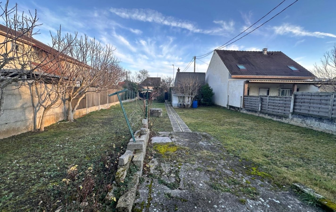 Annonces VILLEJUIF : House | NOISEAU (94880) | 15 m2 | 220 000 &euro; 