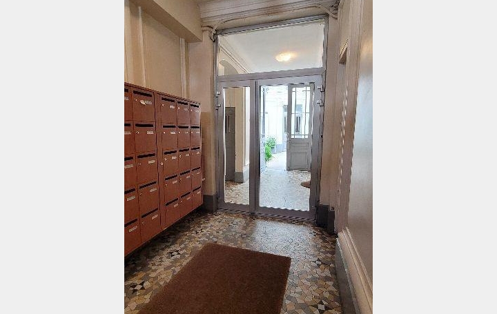 Annonces VILLEJUIF : Appartement | PARIS (75017) | 17 m2 | 150 000 &euro; 