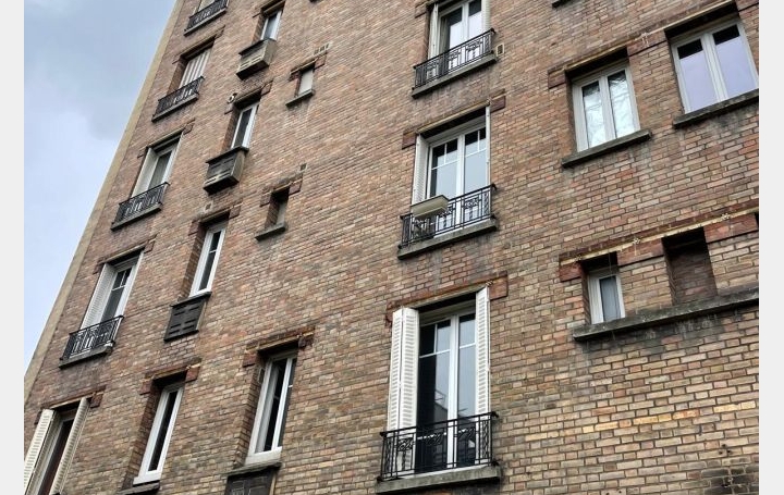  Annonces VILLEJUIF Appartement | LE KREMLIN-BICETRE (94270) | 20 m2 | 720 € 