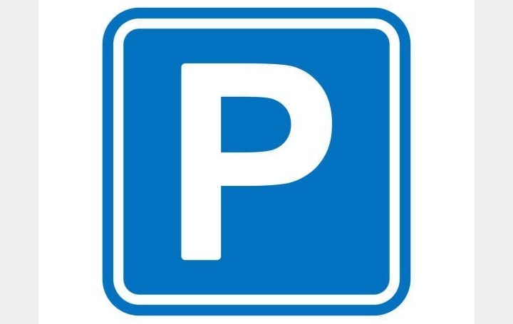  Annonces VILLEJUIF Parking | CHARENTON-LE-PONT (94220) | 12 m2 | 110 € 